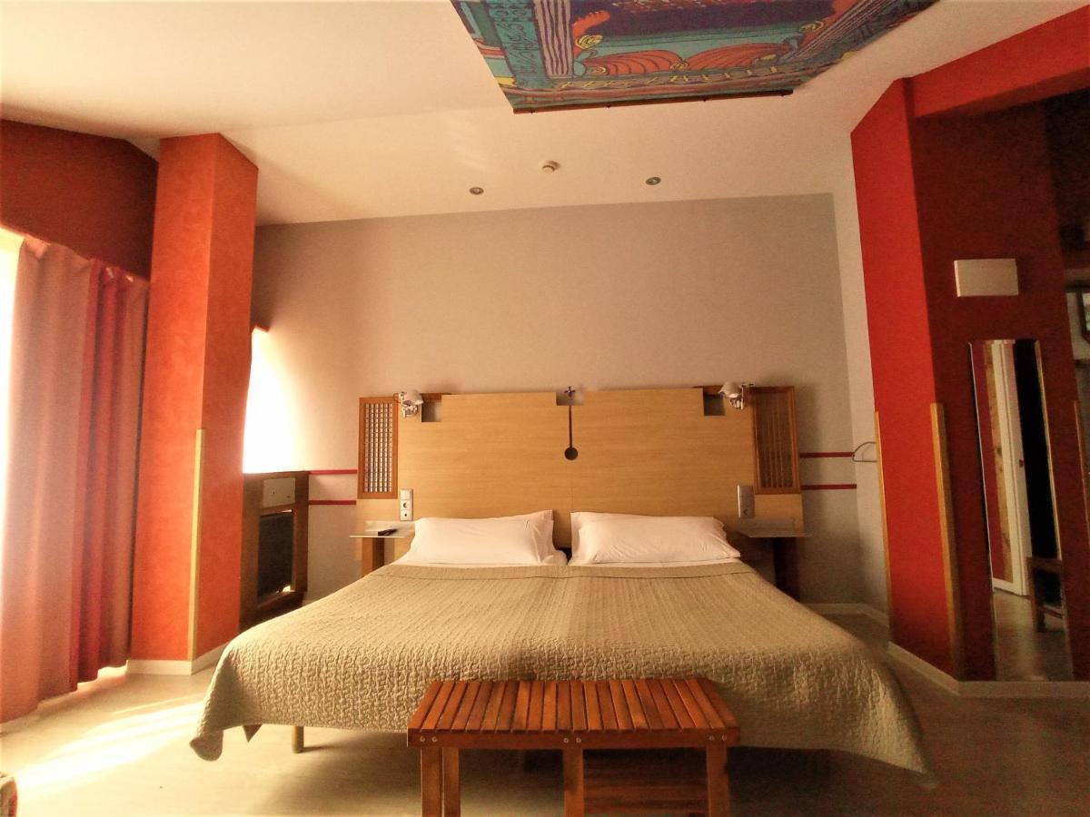פולה דה סומיאדו Hotel Castillo Del Alba מראה חיצוני תמונה