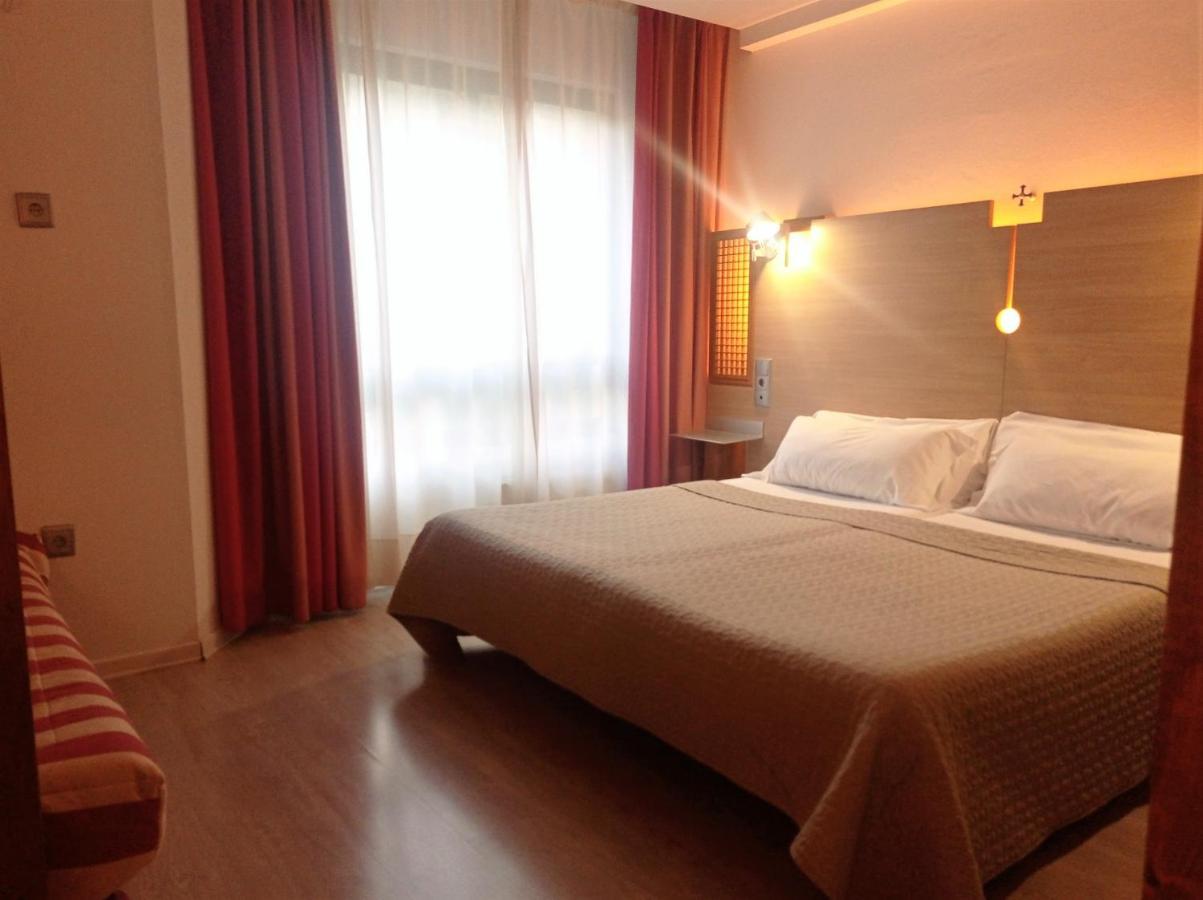 פולה דה סומיאדו Hotel Castillo Del Alba מראה חיצוני תמונה