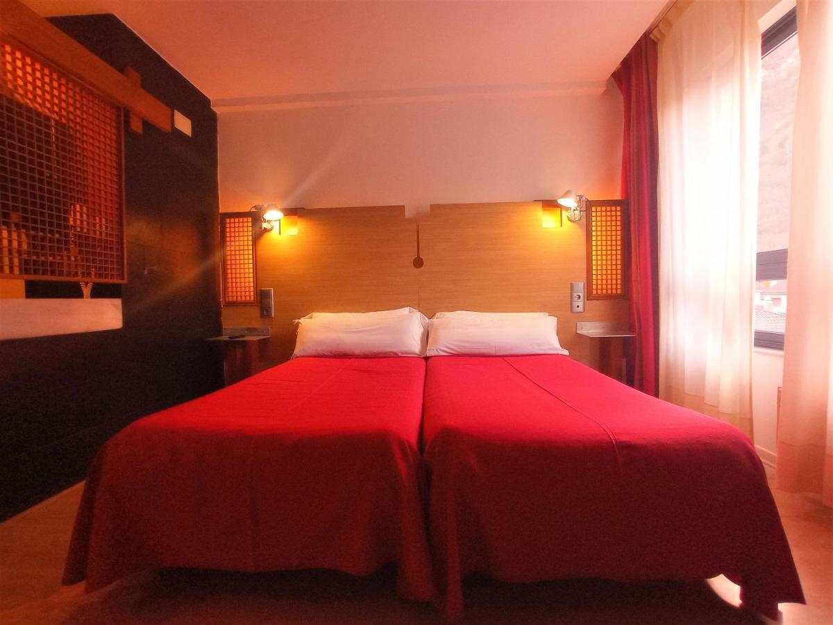 פולה דה סומיאדו Hotel Castillo Del Alba מראה חיצוני תמונה