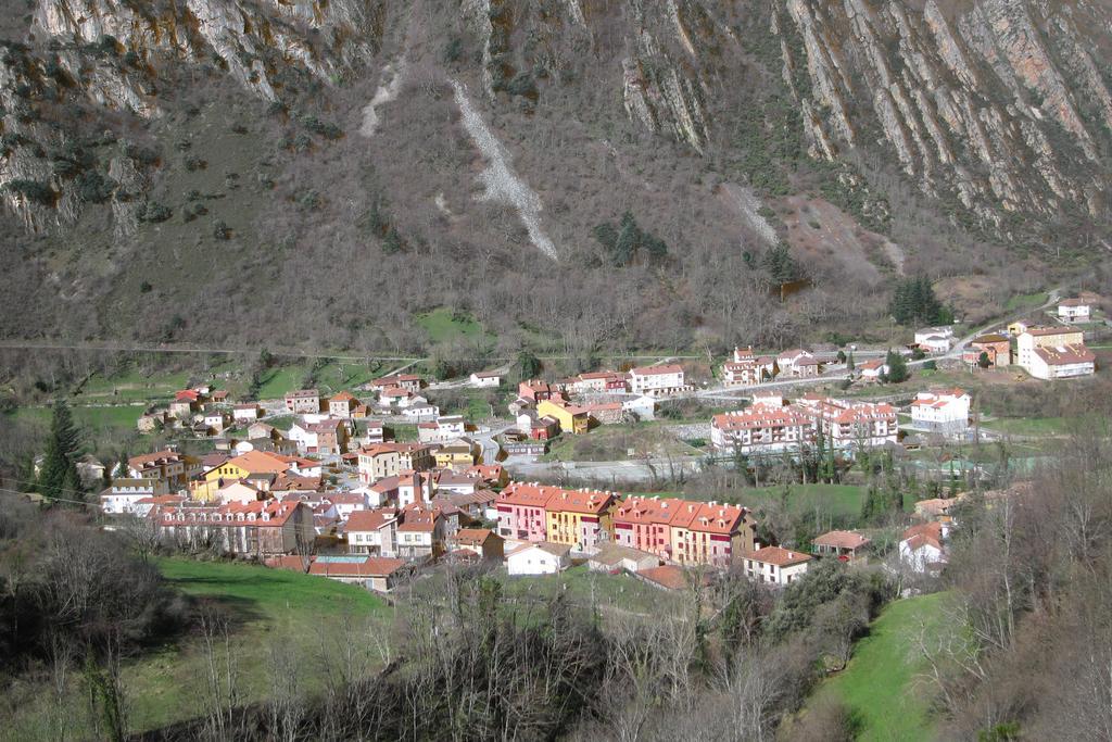 פולה דה סומיאדו Hotel Castillo Del Alba מראה חיצוני תמונה